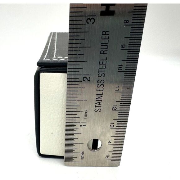 Lisa Loeb Hard Leather Rectangle Top-Stiching Eyeglasses Sunglasses Case - Picture 4 of 9